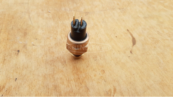 Kymco dink 125 - 150 hőgomba ventilátor hőkapcsoló - 4/4