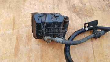 Kymco dink 125 - 150 LX első féknyereg