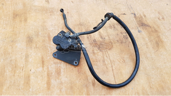 Kymco dink 125 - 150 LX első féknyereg