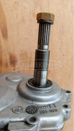 Aprilia Leonardo 125 - 150 hátsó végáttétel