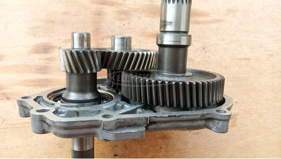 Aprilia Leonardo 125 - 150 hátsó végáttétel