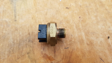 Aprilia leonardo 125 - 150 ventilátor hőkapcsoló