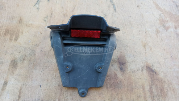 Aprilia Leonardo 125 - 150 hátsó sárvédő - 1/11