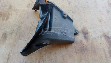 Aprilia Leonardo 125 - 150 hátsó sárvédő