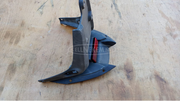 Aprilia Leonardo 125 - 150 hátsó sárvédő - 6/11