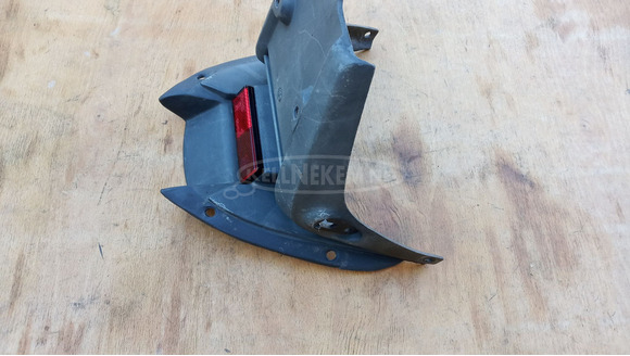 Aprilia Leonardo 125 - 150 hátsó sárvédő - 7/11