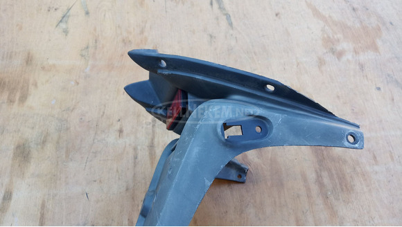 Aprilia Leonardo 125 - 150 hátsó sárvédő - 11/11