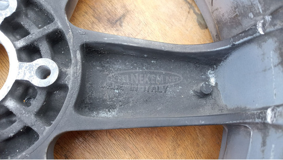 Piaggio Xevo 400 hátsó felni - 5/7