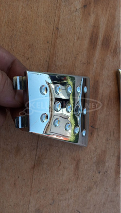 Piaggio Xevo X8 125 - 400 taposó króm dísz pár - 4/8