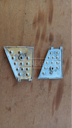 Piaggio Xevo X8 125 - 400 taposó króm dísz pár - 6/8