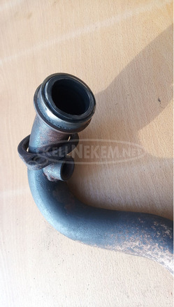 Piaggio Xevo 400 kipufogó könyök leömlő - 5/7