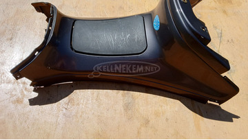 Piaggio Xevo 125 - 400 taposó közép