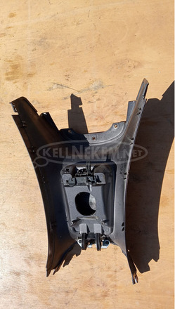 Piaggio Xevo 125 - 400 taposó közép - 6/9