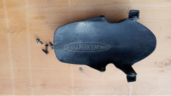 Piaggio Xevo 125 - 400 első kerék feletti műanyag - 2/6