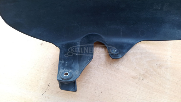 Piaggio Xevo 125 - 400 első kerék feletti műanyag - 4/6