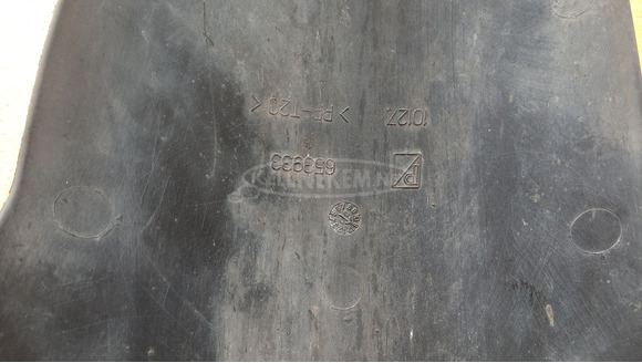 Piaggio Xevo 125 - 400 első kerék feletti műanyag - 5/6