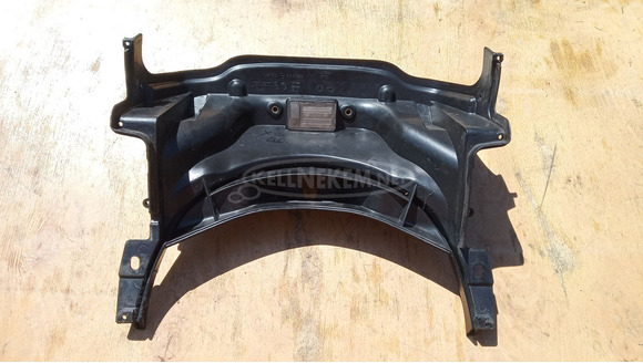 Piaggio Xevo 125 - 400 sisaktartó felső - 5/8