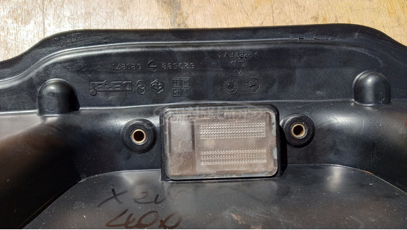 Piaggio Xevo 125 - 400 sisaktartó felső - 8/8