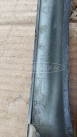 Piaggio Xevo 125 - 400 közép idom alsó - 8/8