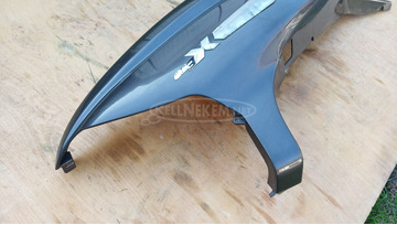 Piaggio Xevo 125 - 400 oldalidom balos