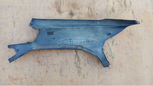 Piaggio Xevo 125 - 400 oldalidom balos