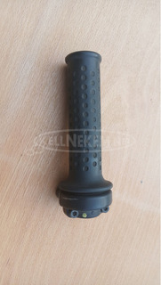 Piaggio Xevo 125 - 400 gázcsutka